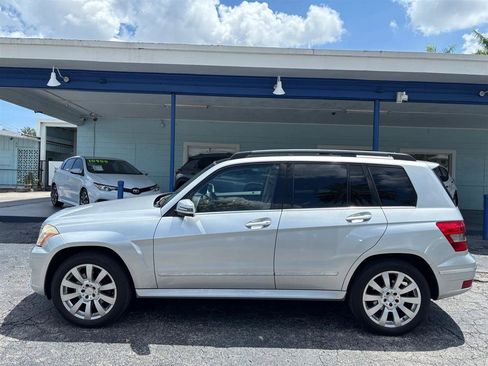 Used 2012 Mercedes-Benz GLK 350 2WD image 2