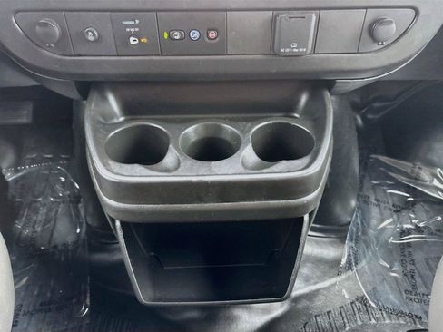 Used 2025 Chevrolet Express 3500 Extended w/ Driver Convenience Package RWD image 12