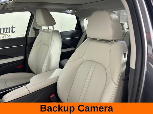 Used 2025 Hyundai Sonata Limited FWD image 12