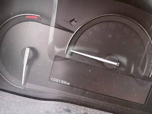 Used 2019 Cadillac XT5 Premium Luxury image 4