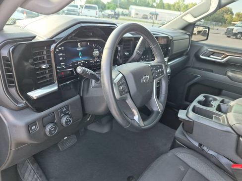 Used 2024 Chevrolet Silverado 1500 RST RWD image 32
