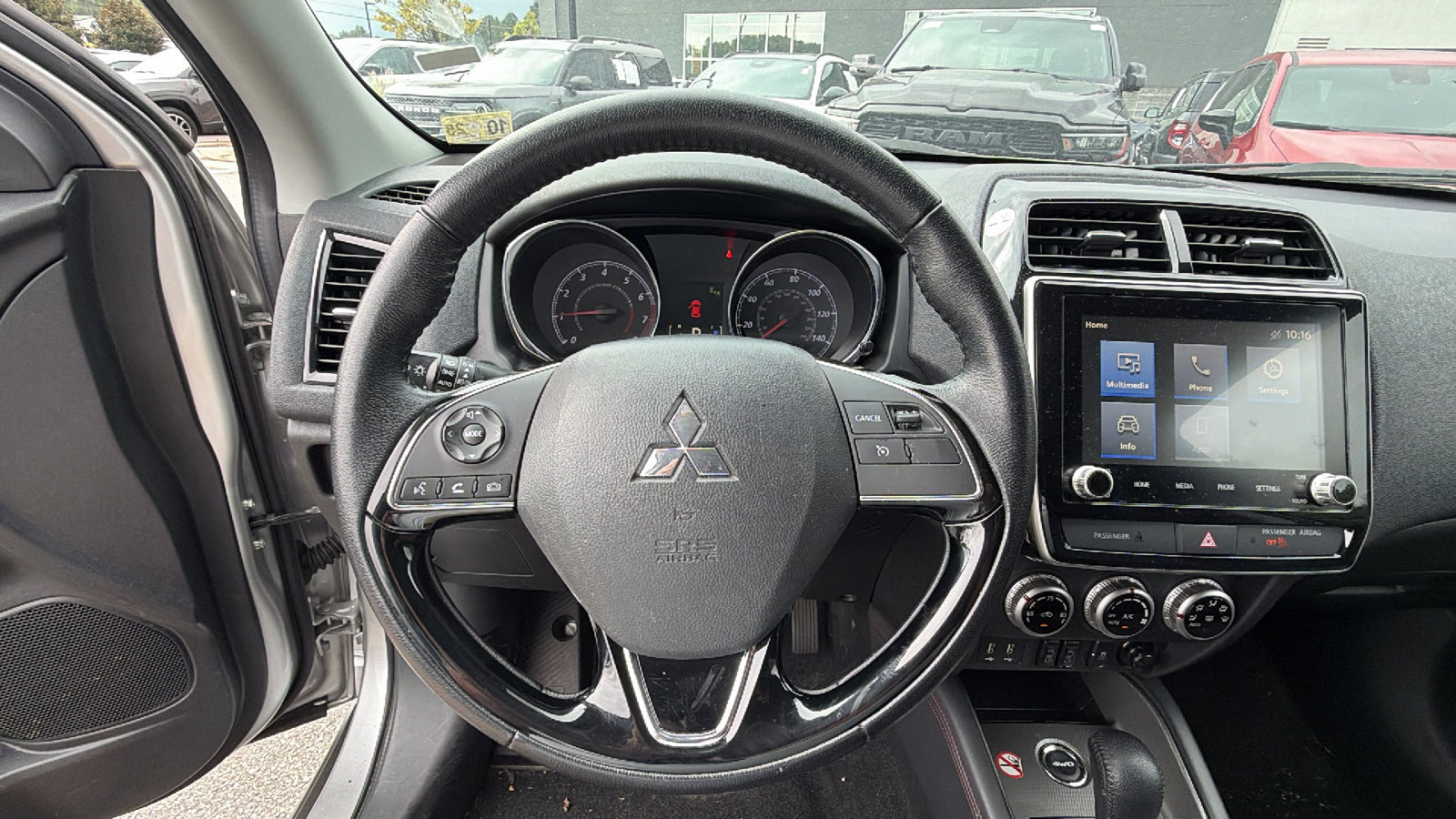 Used 2024 Mitsubishi Outlander Sport AWD image 25
