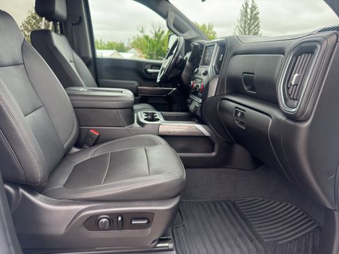 Used 2021 Chevrolet Silverado 2500 LTZ w/ LTZ Convenience Package AWD/4WD image 17