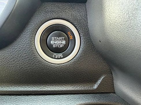 Used 2022 RAM 3500 Big Horn w/ Protection Group AWD/4WD image 42