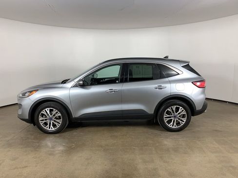 Used 2022 Ford Escape SEL image 16