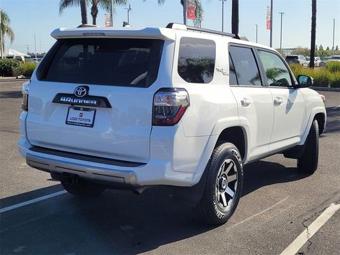 Used 2021 Toyota 4Runner TRD Off-Road Premium image 5