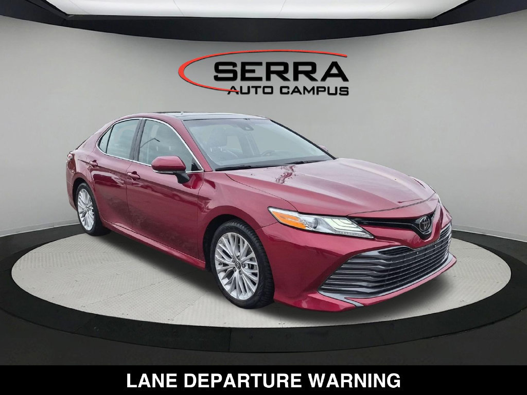 Used 2019 Toyota Camry XLE w/ Navigation Package FWD image 15