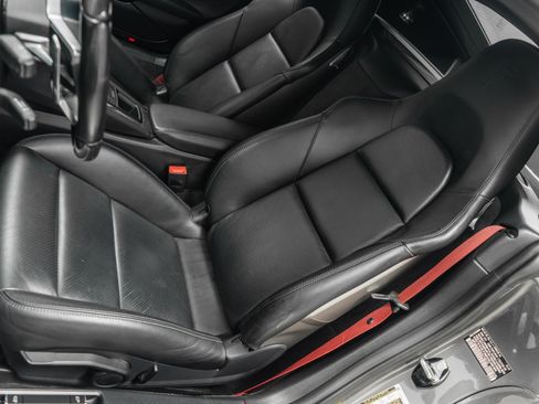 Used 2019 Porsche 718 Cayman S RWD image 24