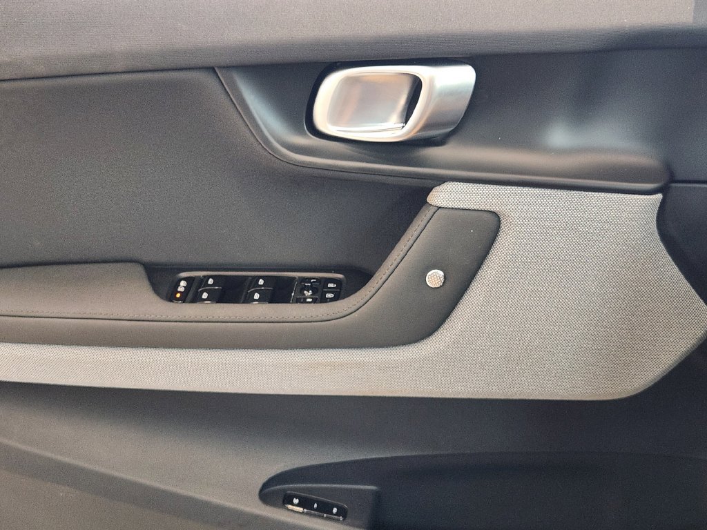Used 2024 Polestar Polestar 2 AWD/4WD image 22