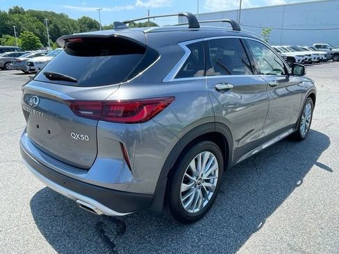 Used 2023 INFINITI QX50 Luxe AWD/4WD image 5