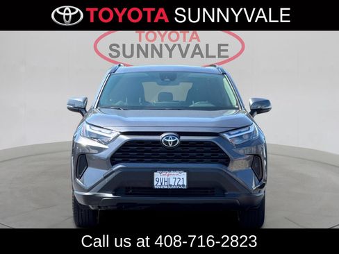 Used 2025 Toyota RAV4 XLE AWD/4WD image 11