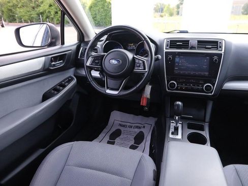 Used 2019 Subaru Outback 2.5i Premium w/ Popular Package #2 AWD/4WD image 36