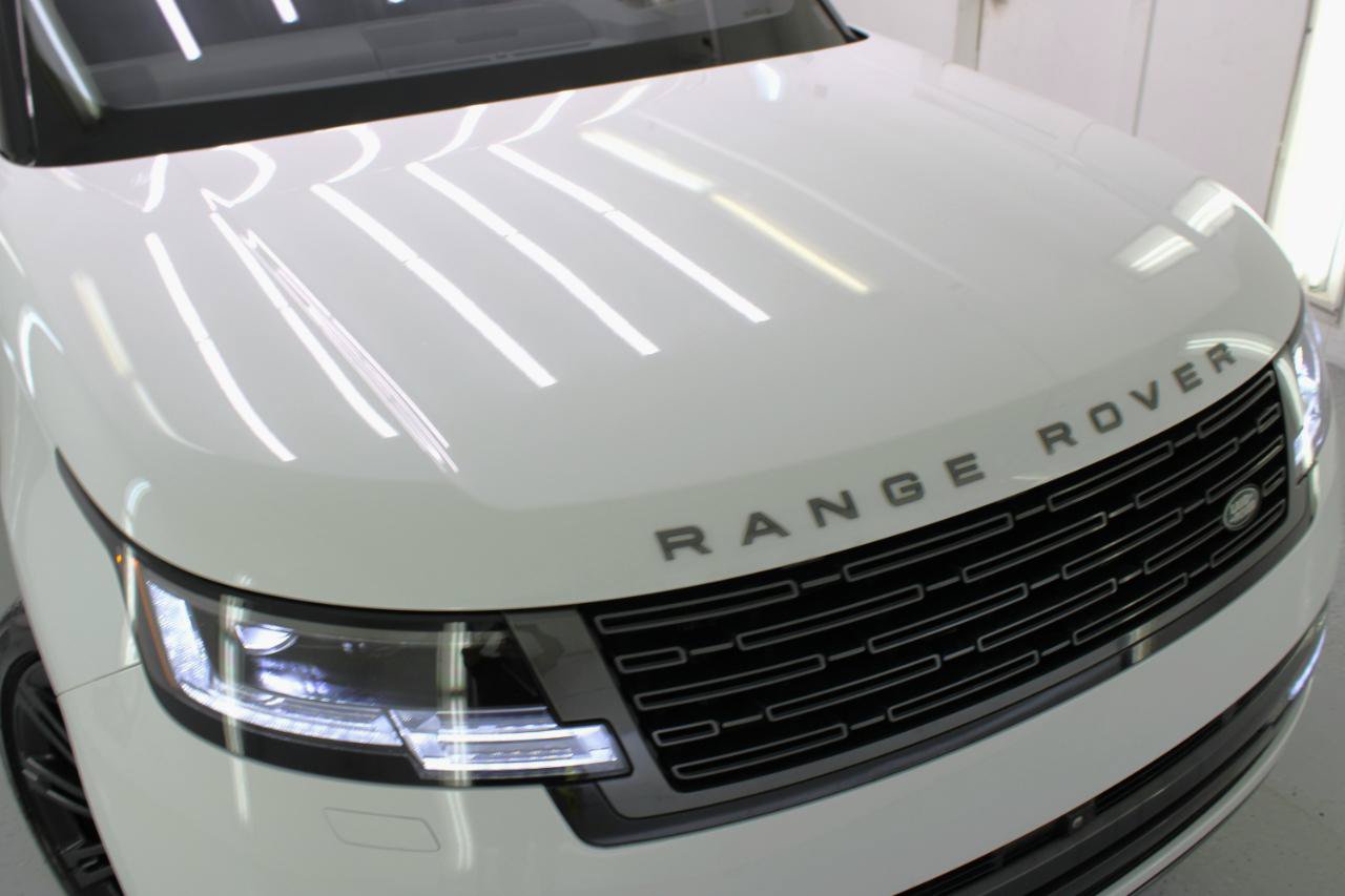 Used 2022 Land Rover Range Rover Long Wheelbase SE AWD/4WD image 18