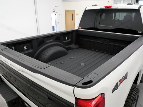 Used 2026 Ford F250 Platinum AWD/4WD image 42