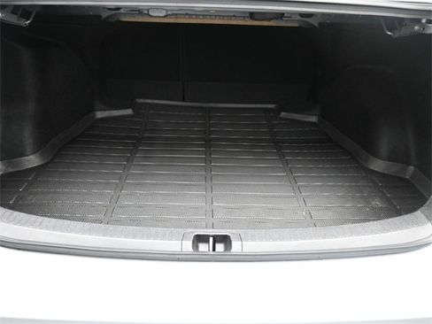 Used 2024 Toyota Corolla SE image 22