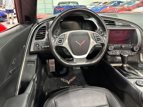 Used 2018 Chevrolet Corvette Stingray Convertible w/ 3LT Preferred Equipment Group RWD image 8