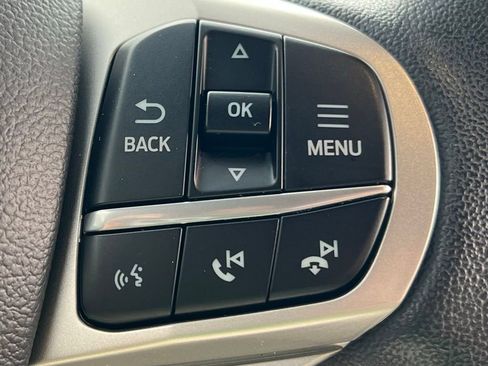 Used 2021 Ford Explorer XLT w/ Equipment Group 202A image 23