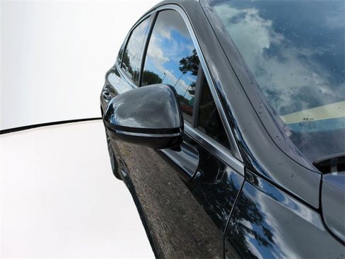 New 2025 Hyundai Sonata Limited image 12