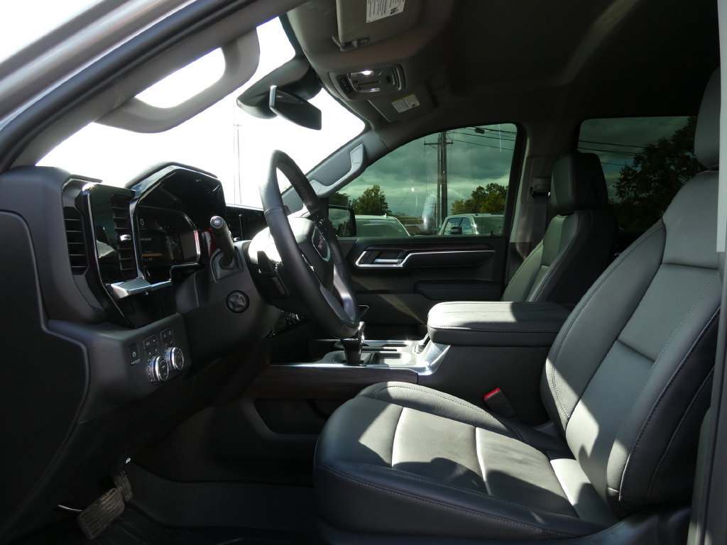 Certified 2026 GMC Sierra 1500 SLT w/ SLT Premium Plus Package AWD/4WD image 23