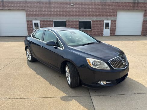 Used 2015 Buick Verano Convenience FWD image 3