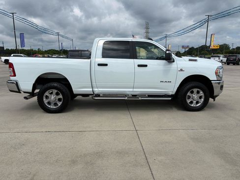 Used 2024 RAM 2500 Big Horn AWD/4WD image 5