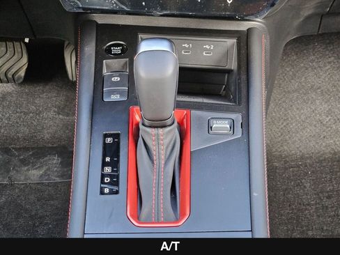 New 2026 Nissan Kicks SR FWD image 21