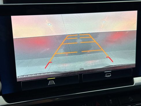 Used 2022 Chevrolet Silverado 1500 RST image 17