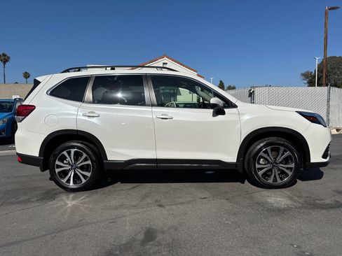 Certified 2023 Subaru Forester Limited AWD/4WD image 5
