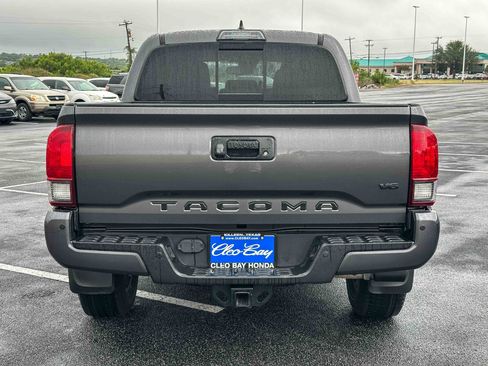 Used 2019 Toyota Tacoma TRD Sport RWD image 7