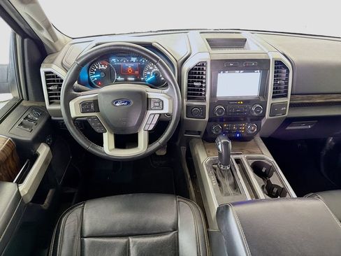 Used 2019 Ford F150 Lariat AWD/4WD image 25