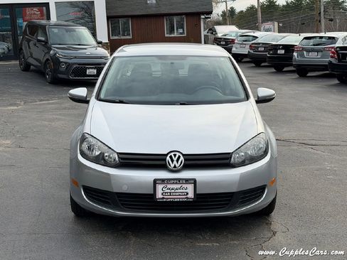 Used 2014 Volkswagen Golf 4-Door FWD image 24