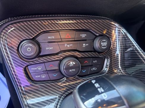 Used 2021 Dodge Challenger GT w/ Driver Convenience Group image 14