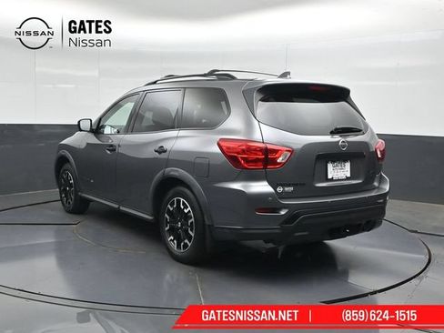 Used 2020 Nissan Pathfinder SL AWD/4WD image 8