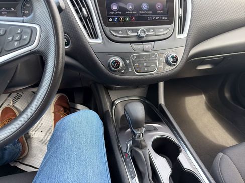 Certified 2022 Chevrolet Malibu LT image 23