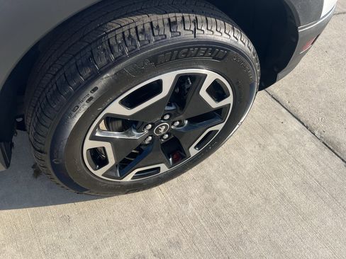 Used 2023 Ford Bronco Sport Outer Banks w/ Tech Package image 4