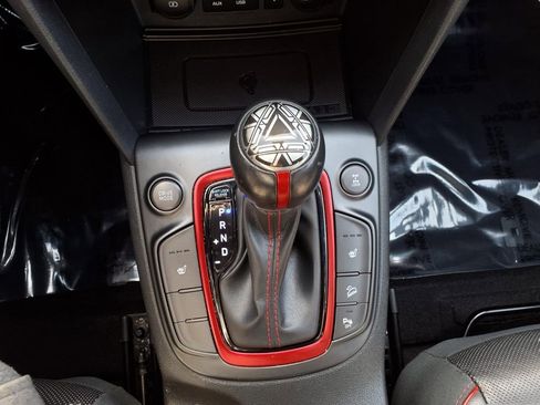 Used 2019 Hyundai Kona Ultimate image 12