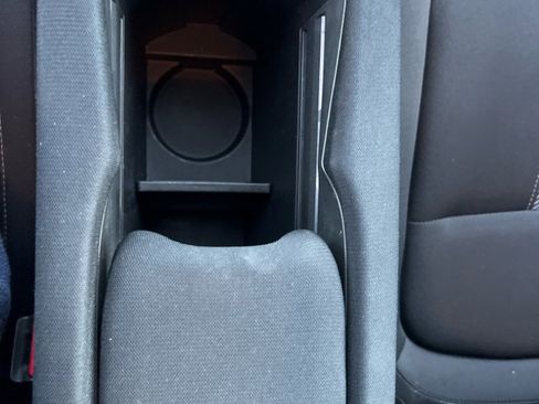 Used 2018 Honda Civic LX image 32