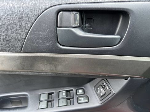 Used 2013 Mitsubishi Lancer ES image 25