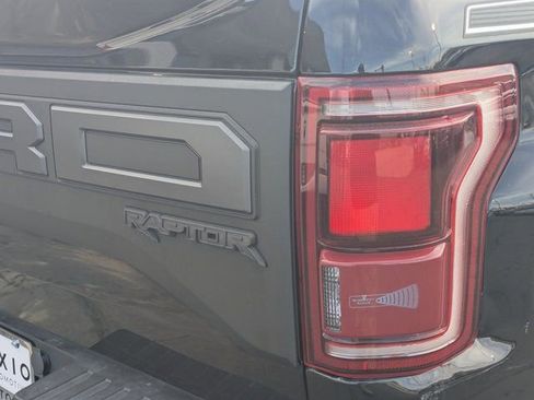 Used 2019 Ford F150 Raptor w/ Equipment Group 802A Luxury image 4