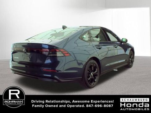 Used 2025 Honda Civic Sport image 8