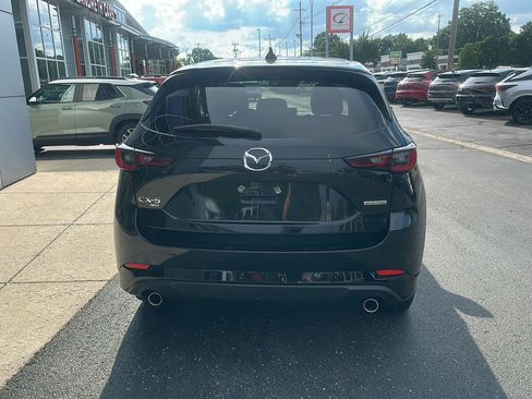 Used 2024 MAZDA CX-5 AWD 2.5 S w/ Preferred Package image 4