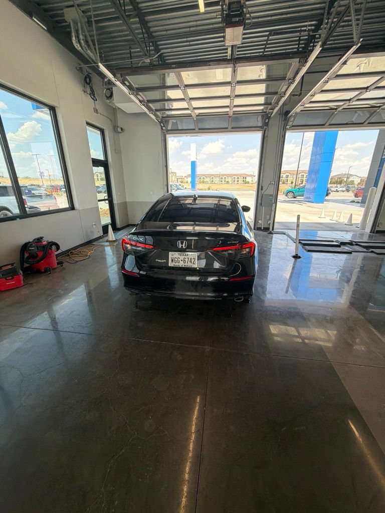 Certified 2025 Honda Civic Sport image 32