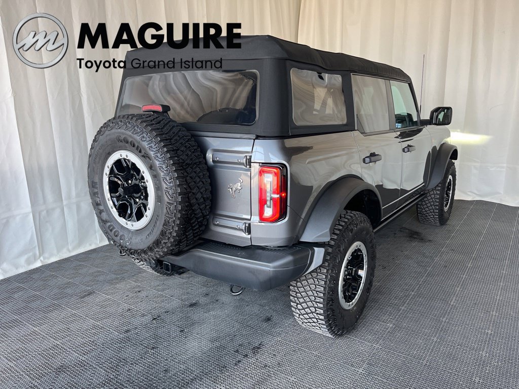 Used 2024 Ford Bronco Badlands w/ Sasquatch Package AWD/4WD image 32