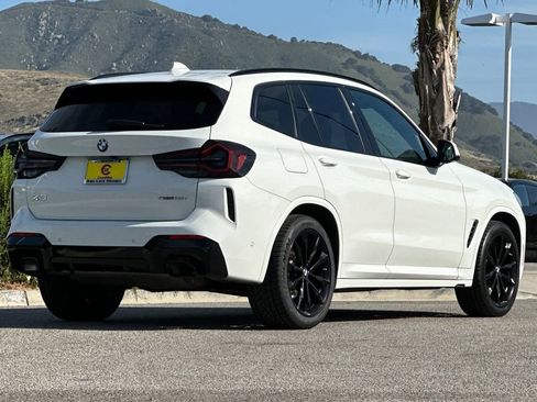 Used 2024 BMW X3 sDrive30i w/ Premium Package RWD image 3