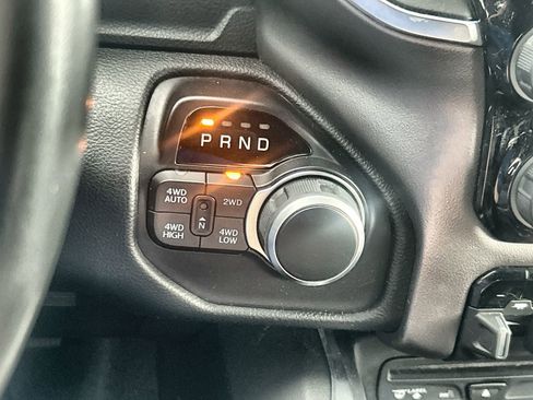 Used 2019 RAM 1500 Big Horn image 23