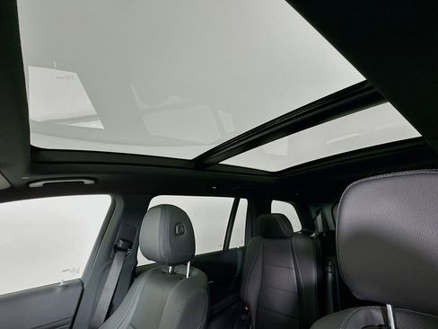 New 2026 Mercedes-Benz GLS 450 4MATIC image 24