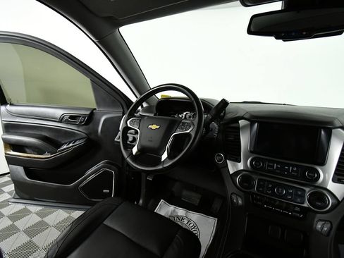 Used 2017 Chevrolet Tahoe LT w/ LT Signature Package AWD/4WD image 19