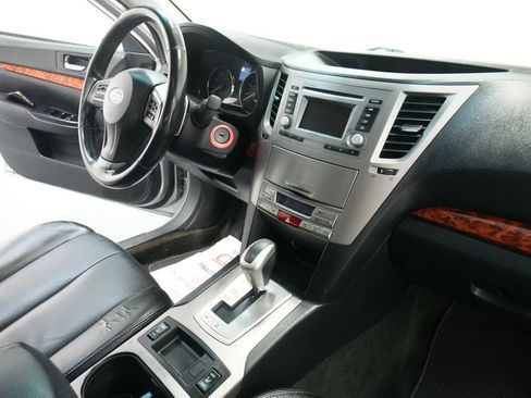 Used 2012 Subaru Outback 2.5i Limited w/ Moonroof Pkg image 27