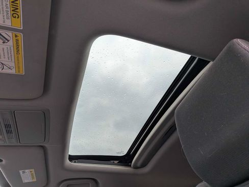 Used 2020 Honda CR-V EX image 17