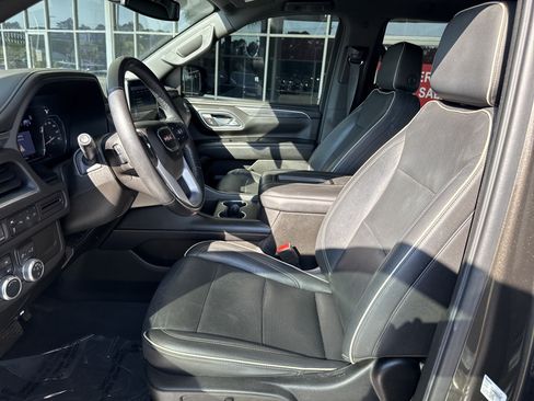 Used 2021 GMC Yukon SLT AWD/4WD image 15